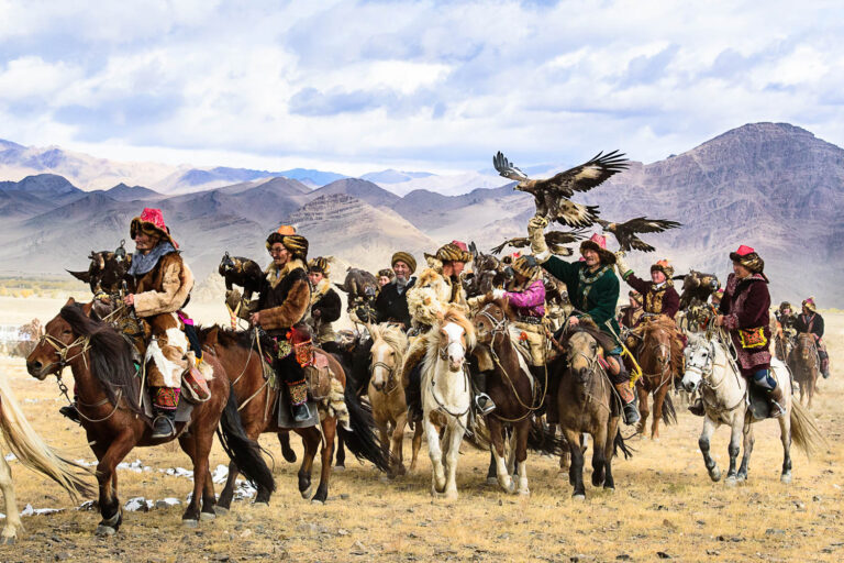 Mongolei – im Reich der Schneeleoparden und Adlerjäger